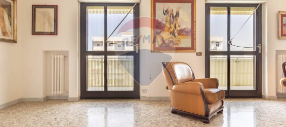 Apartamento T2 em Bari, Italy N.º 179583 3