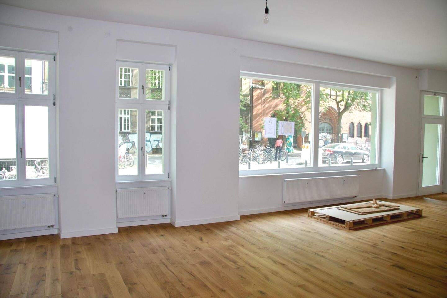 Escritório de 3 divisões em Prenzlauer Berg, Germany N.º 237125