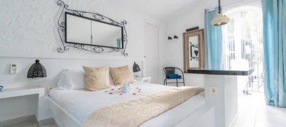 20 bedrooms Villa in Estepona, Spain No. 147560 19