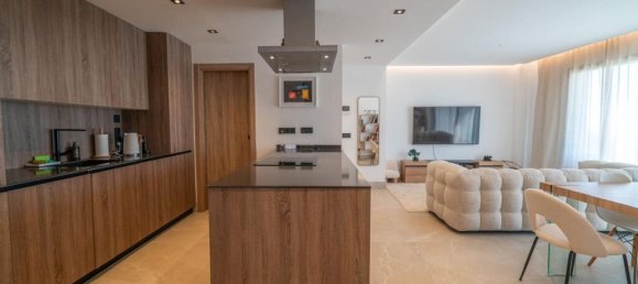 Apartamento de 2 dormitorios en Istán, Spain No. 183229 5