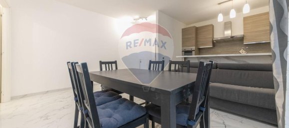 3 rooms Apartment in Guidonia Montecelio, Italy No. 9282 8