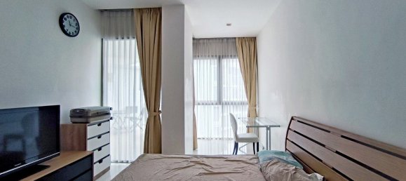 2 bedrooms Condo in Pattaya, Thailand No. 185 9