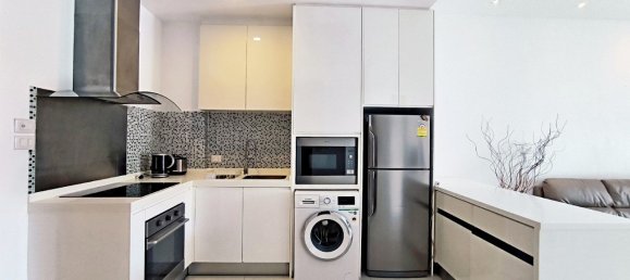 2 bedrooms Condo in Pattaya, Thailand No. 185 17