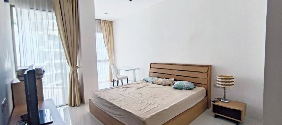 2 bedrooms Condo in Pattaya, Thailand No. 185 10