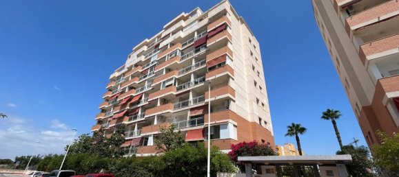 Apartamento de 2 dormitorios en Guardamar del Segura, Spain No. 174655 3