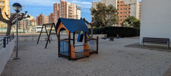 Apartamento de 2 dormitorios en Guardamar del Segura, Spain No. 174655 2