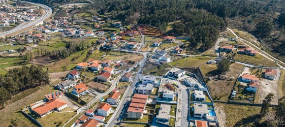 Terrain à Quinchaes, Portugal 900m² No. 27311 5