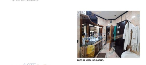 4 rooms Apartment in Naples, Italy No. 12903 4