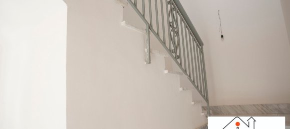 Casa de 5 habitaciónes en Montefredane, Italy No. 162195 5