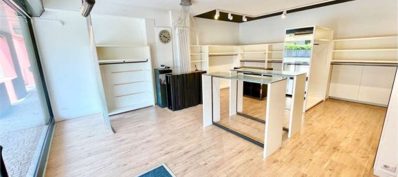 2-Zimmer Gewerbliche Immobilie in Barzanò, Italy, Nr. 82028 21