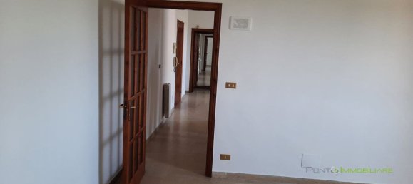 3 bedrooms Apartment in Brindisi, Italy No. 333909 8