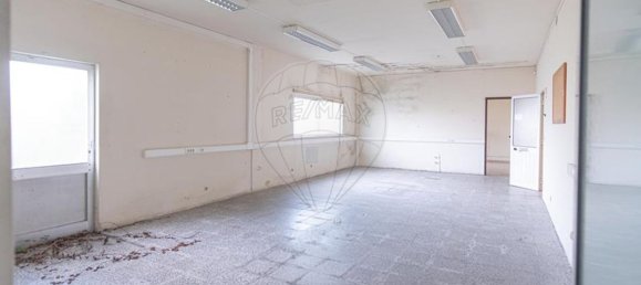 4000m² Warehouse in Marinha Grande, Portugal No. 82210 12