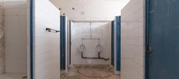 4000m² Warehouse in Marinha Grande, Portugal No. 82210 26