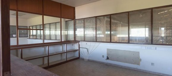 4000m² Warehouse in Marinha Grande, Portugal No. 82210 44