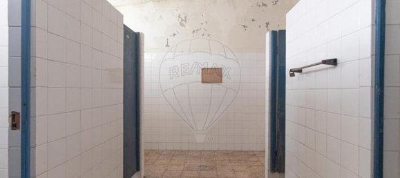 4000m² Warehouse in Marinha Grande, Portugal No. 82210 28