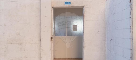 4000m² Warehouse in Marinha Grande, Portugal No. 82210 32