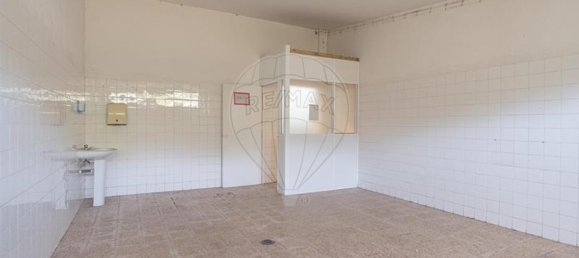 4000m² Warehouse in Marinha Grande, Portugal No. 82210 34