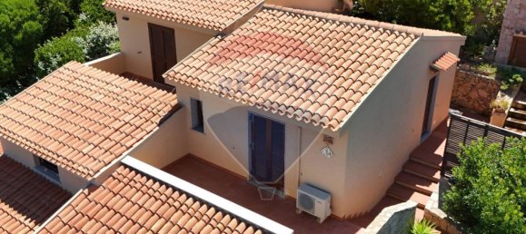 3 Schlafzimmer Villa in Trinità d'Agultu e Vignola, Italy, Nr. 221558 22