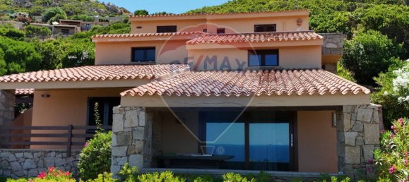 3 Schlafzimmer Villa in Trinità d'Agultu e Vignola, Italy, Nr. 221558 21