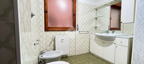 3 bedrooms Apartment in Rome, Italy No. 44905 16