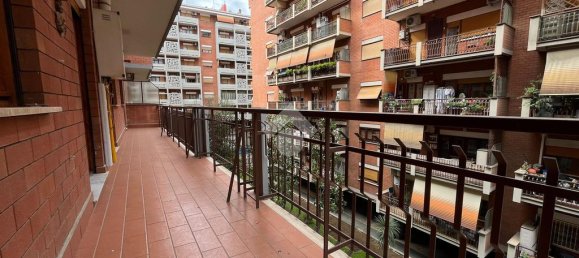 3 bedrooms Apartment in Rome, Italy No. 44905 21