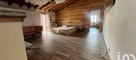 4 bedrooms House in Acquanegra sul Chiese, Italy No. 329550 17