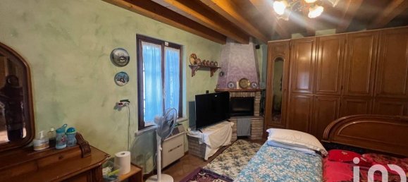 4 bedrooms House in Acquanegra sul Chiese, Italy No. 329550 13