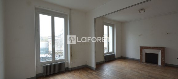 3 bedrooms House in Pithiviers, France No. 154282 2