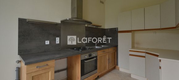 3 bedrooms House in Pithiviers, France No. 154282 3