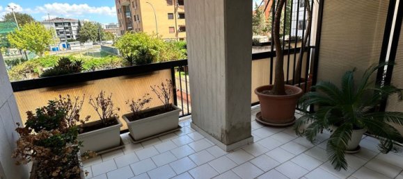 Apartamento de 6 dormitorios en Foggia, Italy No. 376667 12