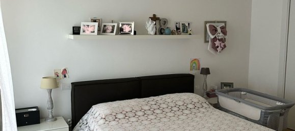 Apartamento de 6 dormitorios en Foggia, Italy No. 376667 4