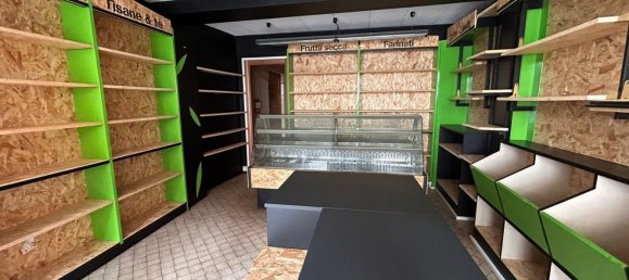 50m² Office in Verres, Italy No. 155027 2