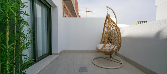 2 bedrooms Villa in Torrevieja, Spain No. 6418 21