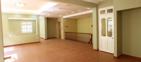Apartamento de 2 dormitorios en Ba Dinh, Vietnam No. 5976 5