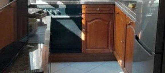 4 rooms House in Campi Bisenzio, Italy No. 28650 2