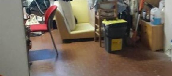 4 rooms House in Campi Bisenzio, Italy No. 28650 13