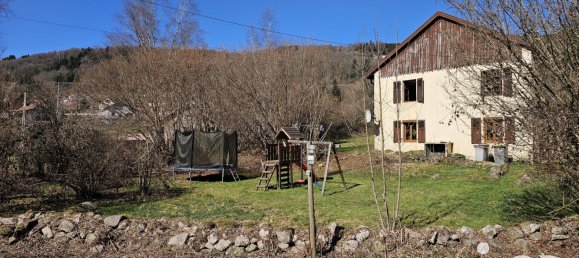 Замки и поместья с 6 комнатами в О-дю-Тан-Шато-Ламбер, Франция № 45969 42