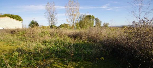  Land in Cologne, France No. 110125 4