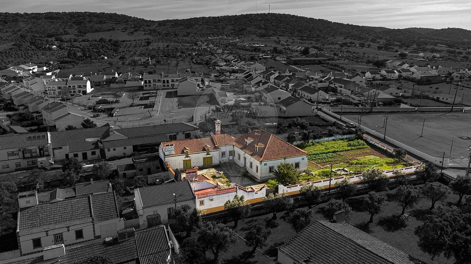 Дом с 5 спальнями в Монтемор у Нову, Португалия № 27938