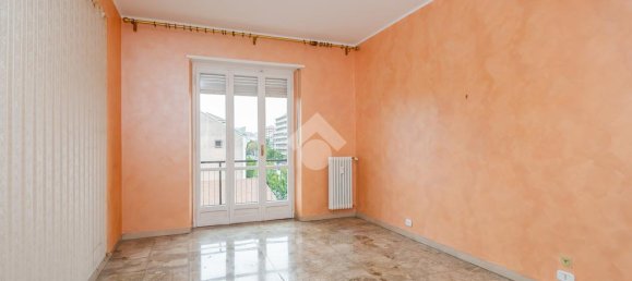 Apartamento de 2 dormitorios en Turin, Italy No. 378900 13