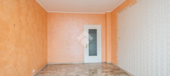 Apartamento de 2 dormitorios en Turin, Italy No. 378900 15