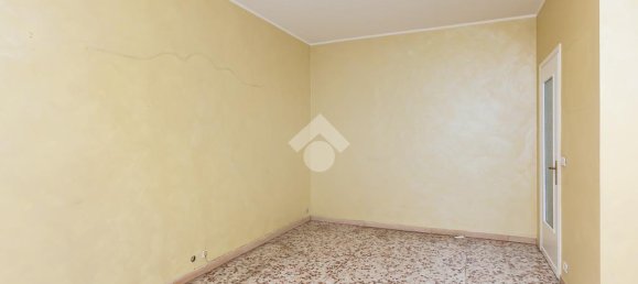 Apartamento de 2 dormitorios en Turin, Italy No. 378900 3