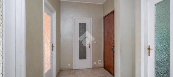 Apartamento de 2 dormitorios en Turin, Italy No. 378900 6