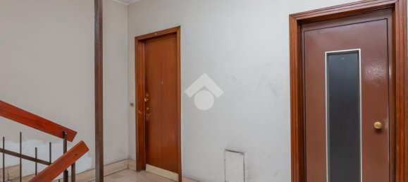 Apartamento de 2 dormitorios en Turin, Italy No. 378900 21