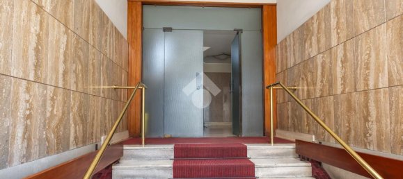 Apartamento de 2 dormitorios en Turin, Italy No. 378900 22