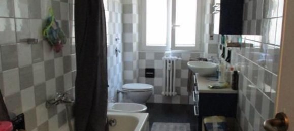 Квартира с 3 комнатами в Милан, Италия № 246115 2