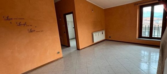 4 rooms Apartment in Cadegliano-Viconago, Italy No. 251293 4