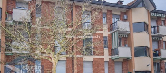 3 rooms Apartment in Lodi, Italy No. 183985 9