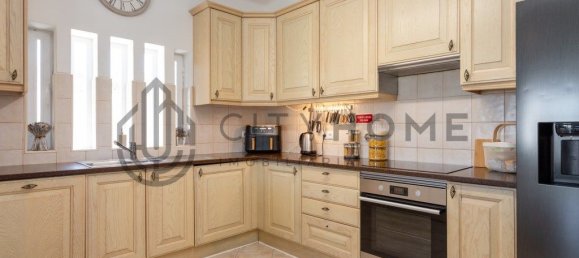 Casa de 3 dormitorios en Lagoa, Portugal No. 294258 8