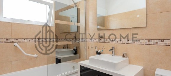 Casa de 3 dormitorios en Lagoa, Portugal No. 294258 38